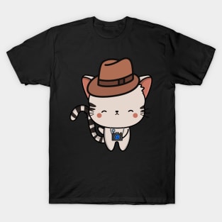 Funny Tabby cat is holding a camera T-Shirt